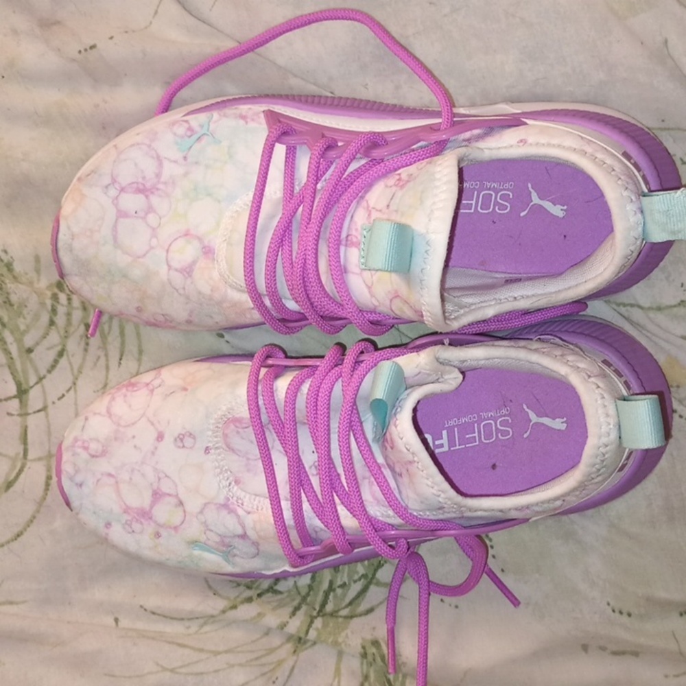 Kids shoes